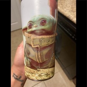 Baby yoda tervis